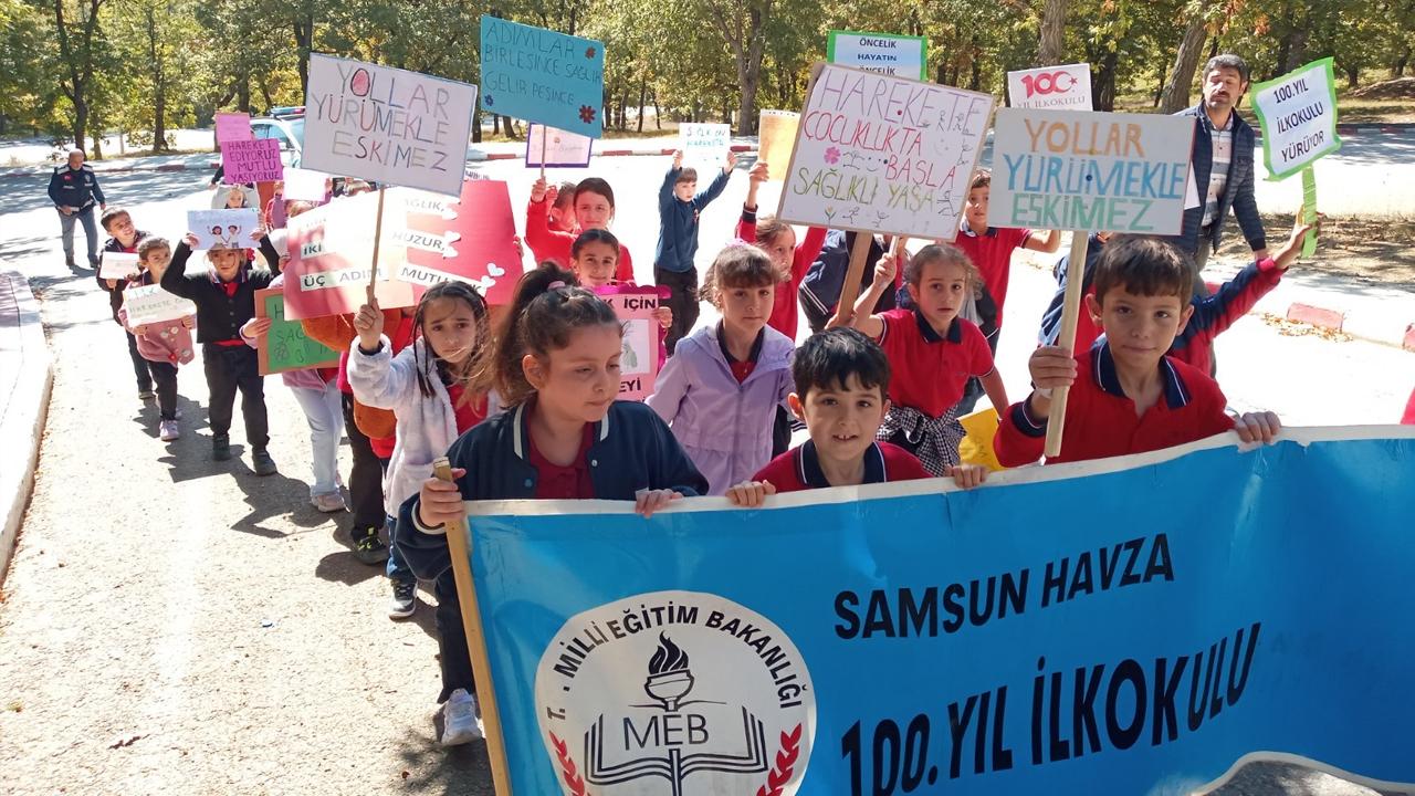 Havza’da 100. Yıl İlkokulu Öğrencileri Sağlıklı Yaşam İçin Yürüdü