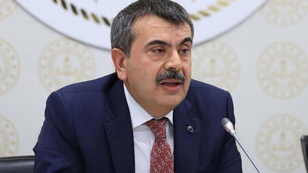 MEB'den Açıklama Öğrenci ve Öğretmenler İçin Serbest Kıyafet Dönemi Bitiyor