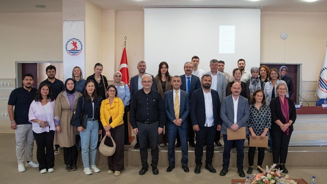 OMÜ'de Elektronik Atık Zirvesi: "Üniversiteler Öncü Olmalı"