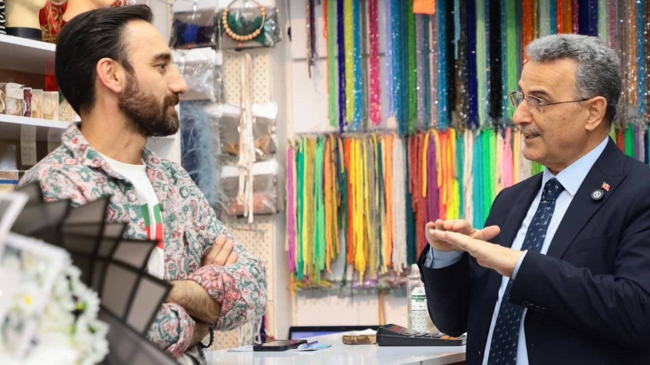 İlkadım'da Başkan Kurnaz Esnaf Ziyaretlerine Devam Ediyor
