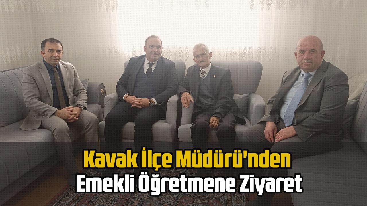 Kavak İlçe Müdürü'nden Emekli Öğretmene Ziyaret
